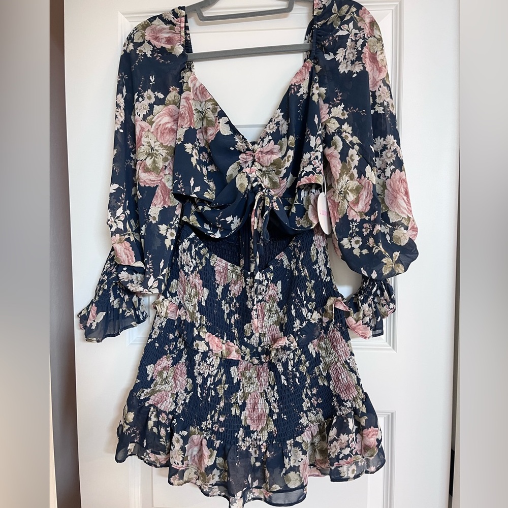 ✨Floral smocked boutique dress✨